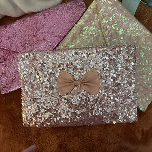 3 mini bags with a bow